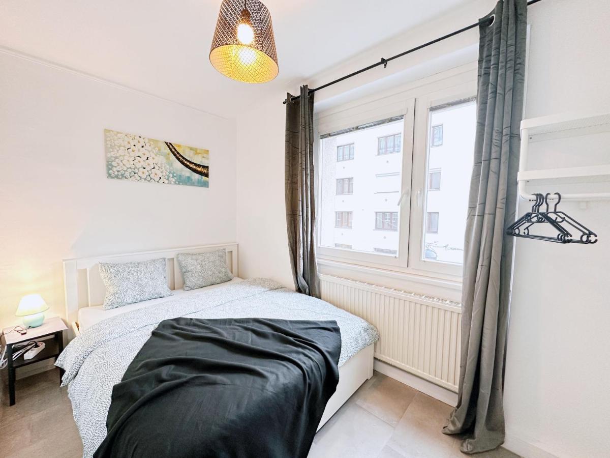 Charming 3 Bedrooms Near Station *